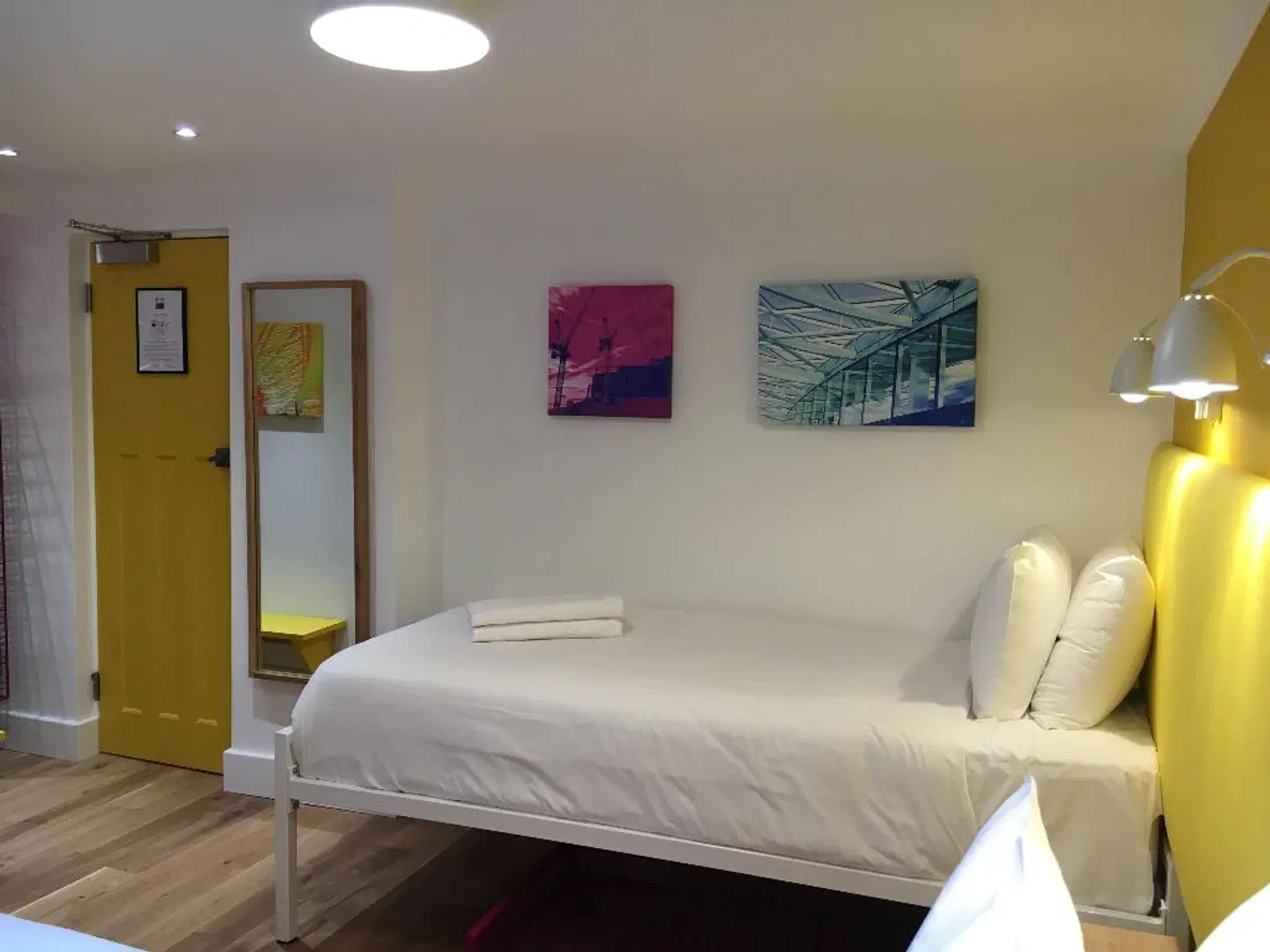 The California ROOM_EXAMPLE