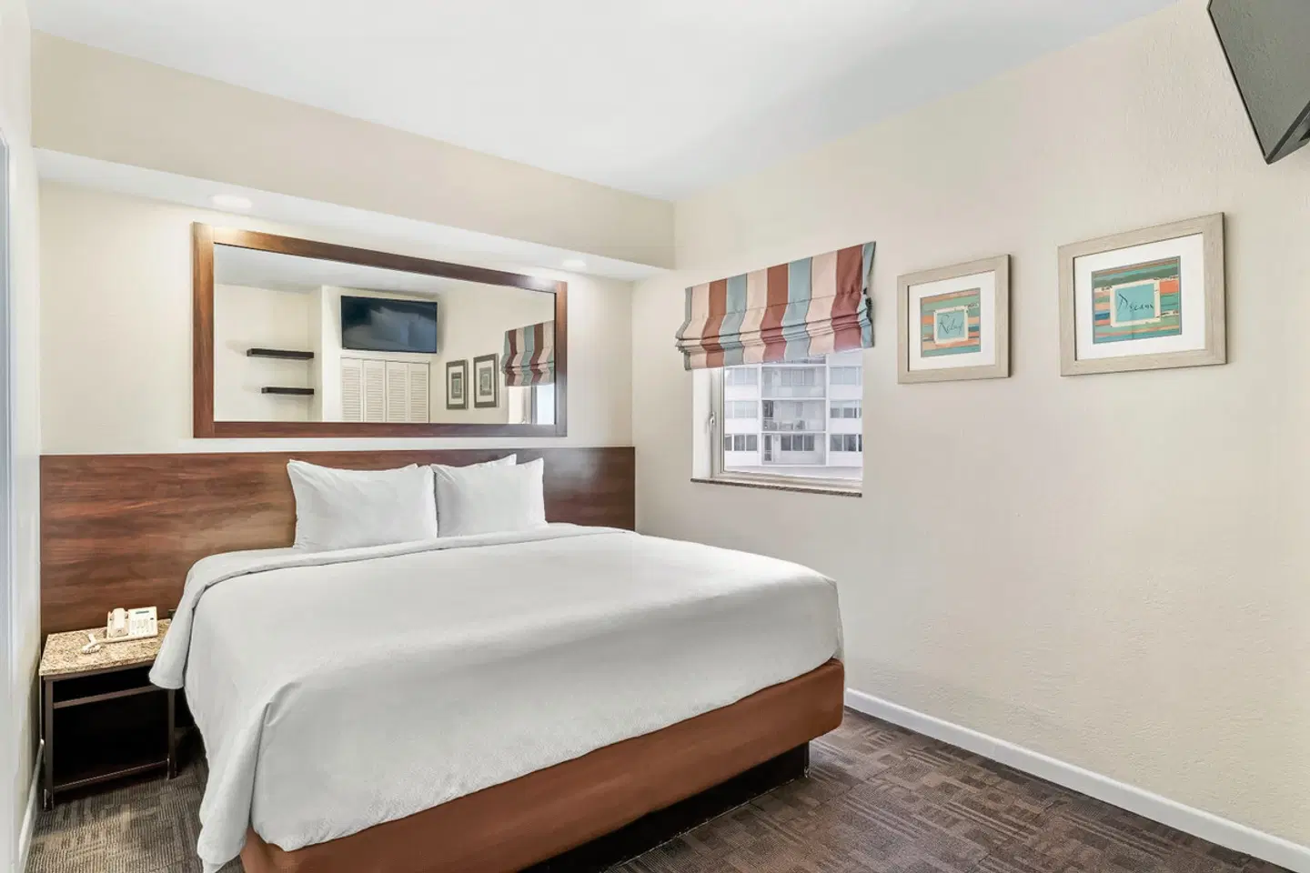 Crystal Beach Suites Oceanfront Apartments ROOM_EXAMPLE