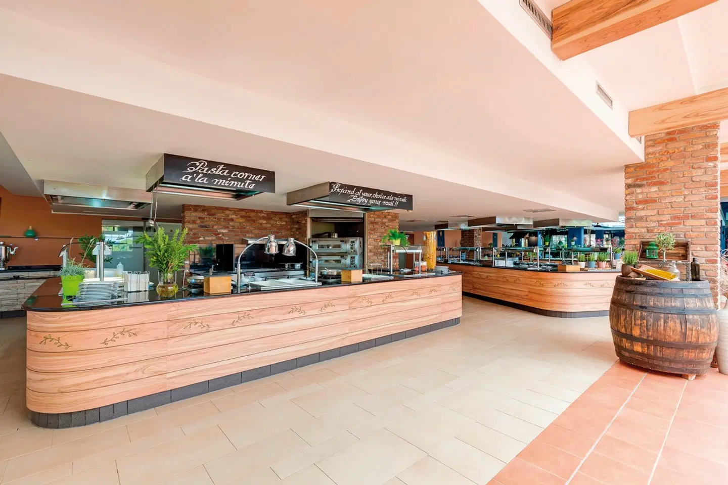 Valamar Tamaris Resort Bar