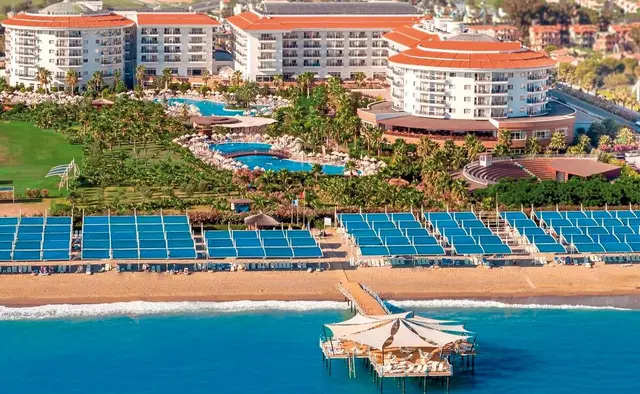 Seaden Sea World Resort & Spa EXTERIOR