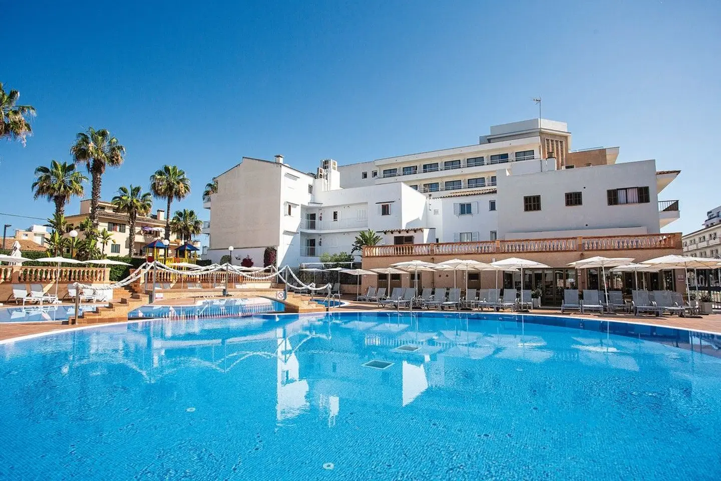 BQ Ca'n Picafort OUTDOOR_POOL