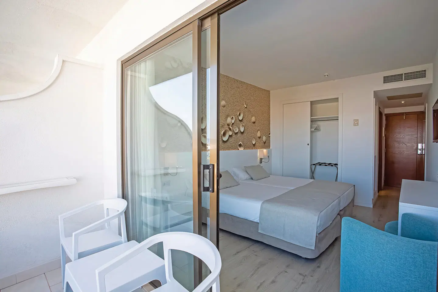 BQ Ca'n Picafort ROOM_EXAMPLE