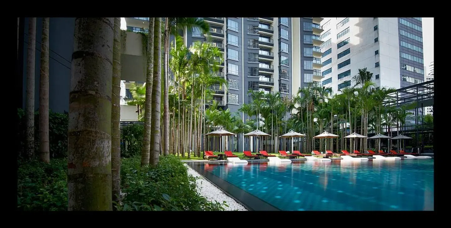 E&O Residences Kuala Lumpur Hallenbad