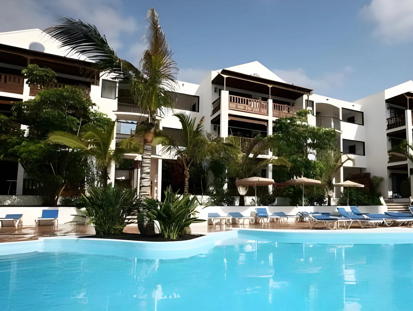 Nazaret Mansion EXTERIOR