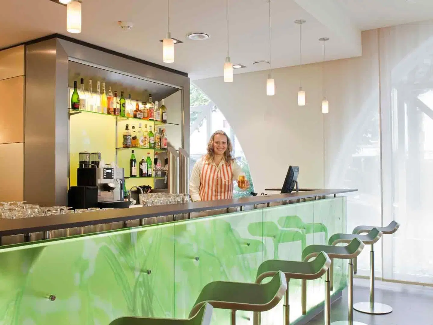 ibis Bochum Zentrum Bar