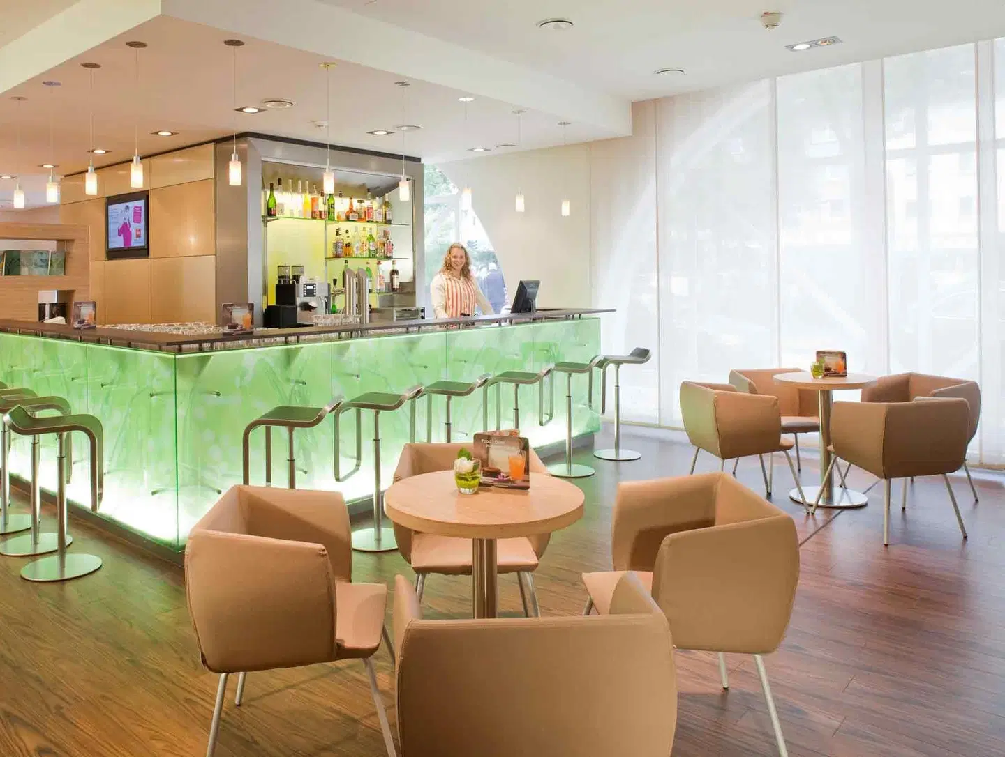 ibis Bochum Zentrum Bar