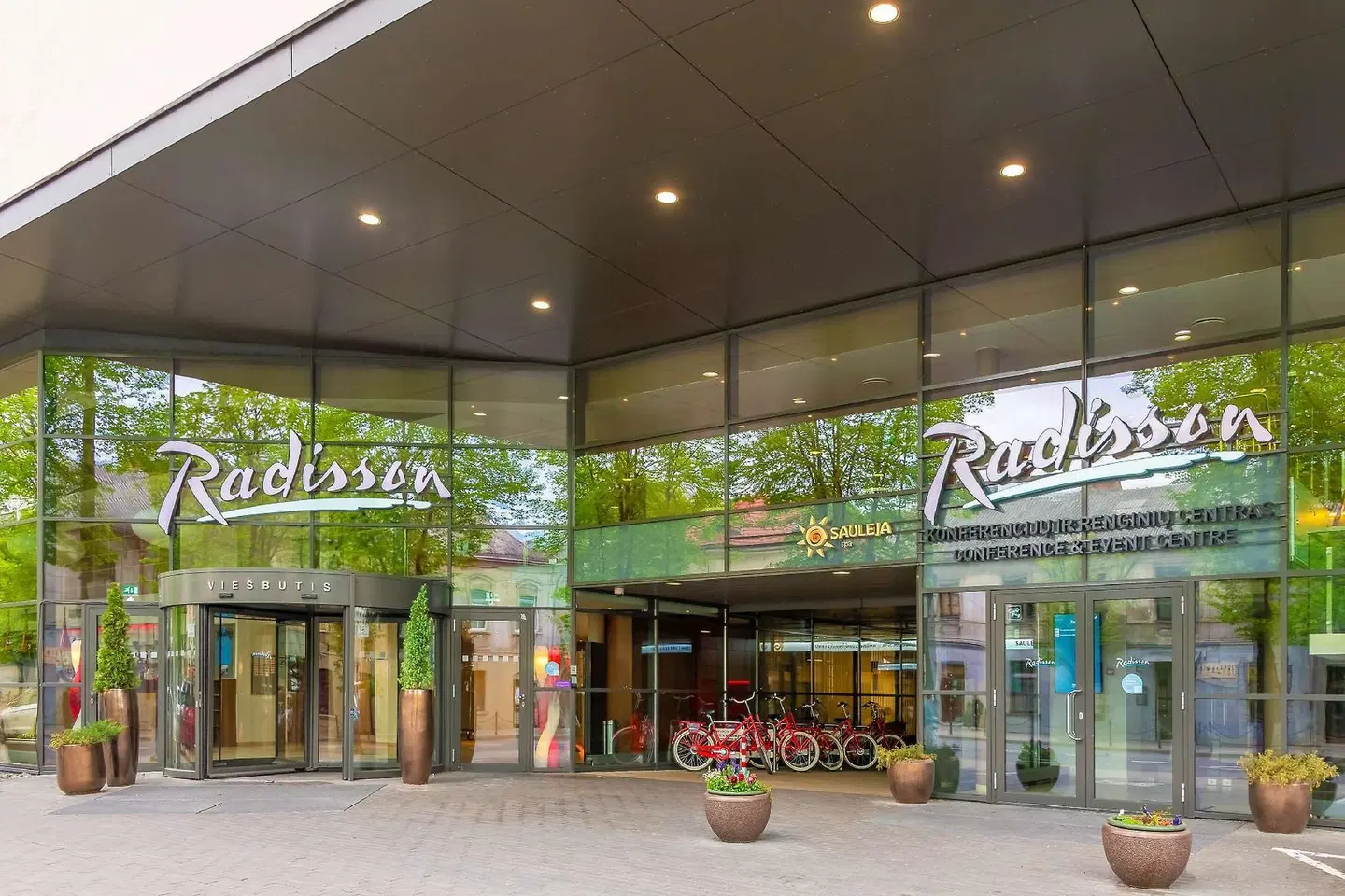 Park Inn by Radisson Kaunas EXTERIOR