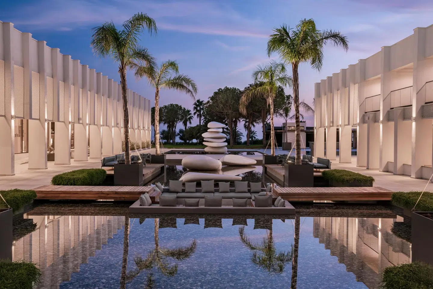 Paloma Finesse OUTDOOR_POOL