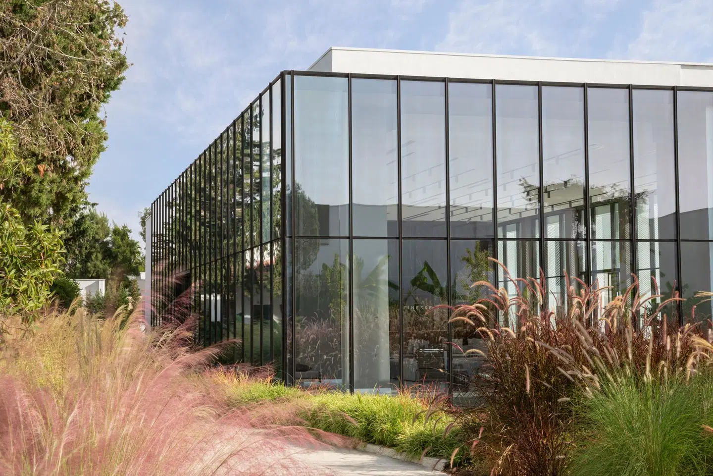 Paloma Finesse EXTERIOR