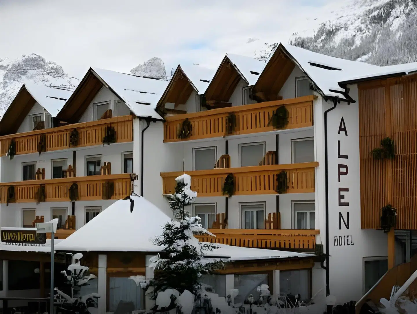 Alpen EXTERIOR