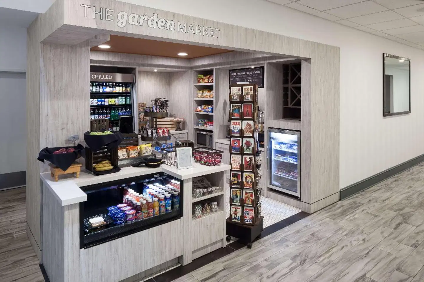 Hilton Garden Inn Nashville Vanderbilt Bar