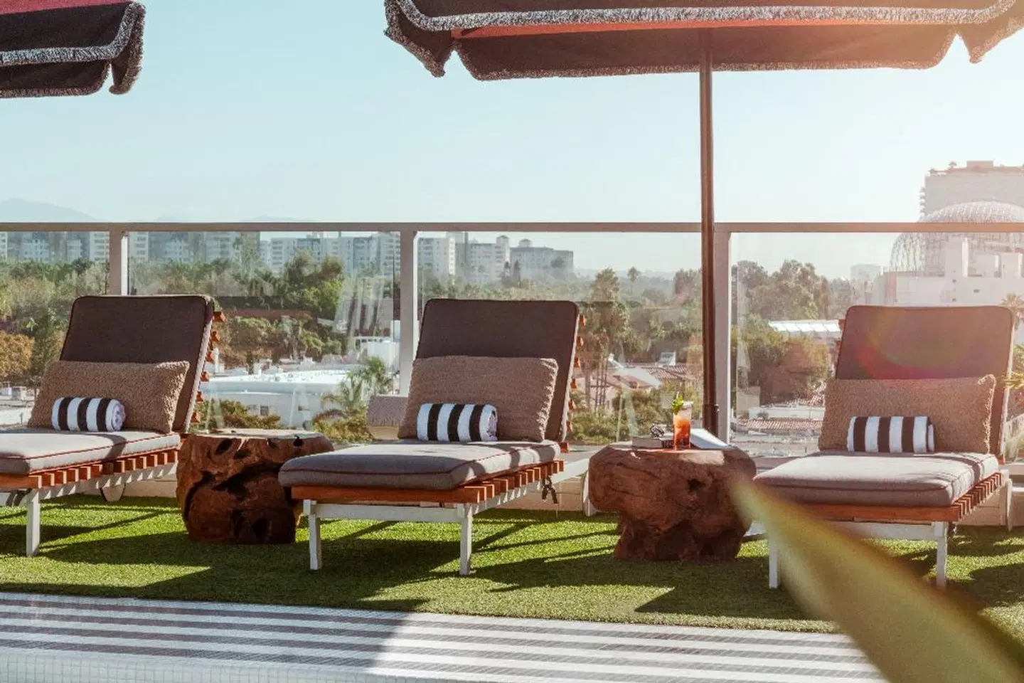 Wilshire, a Kimpton Hotel Terrasse