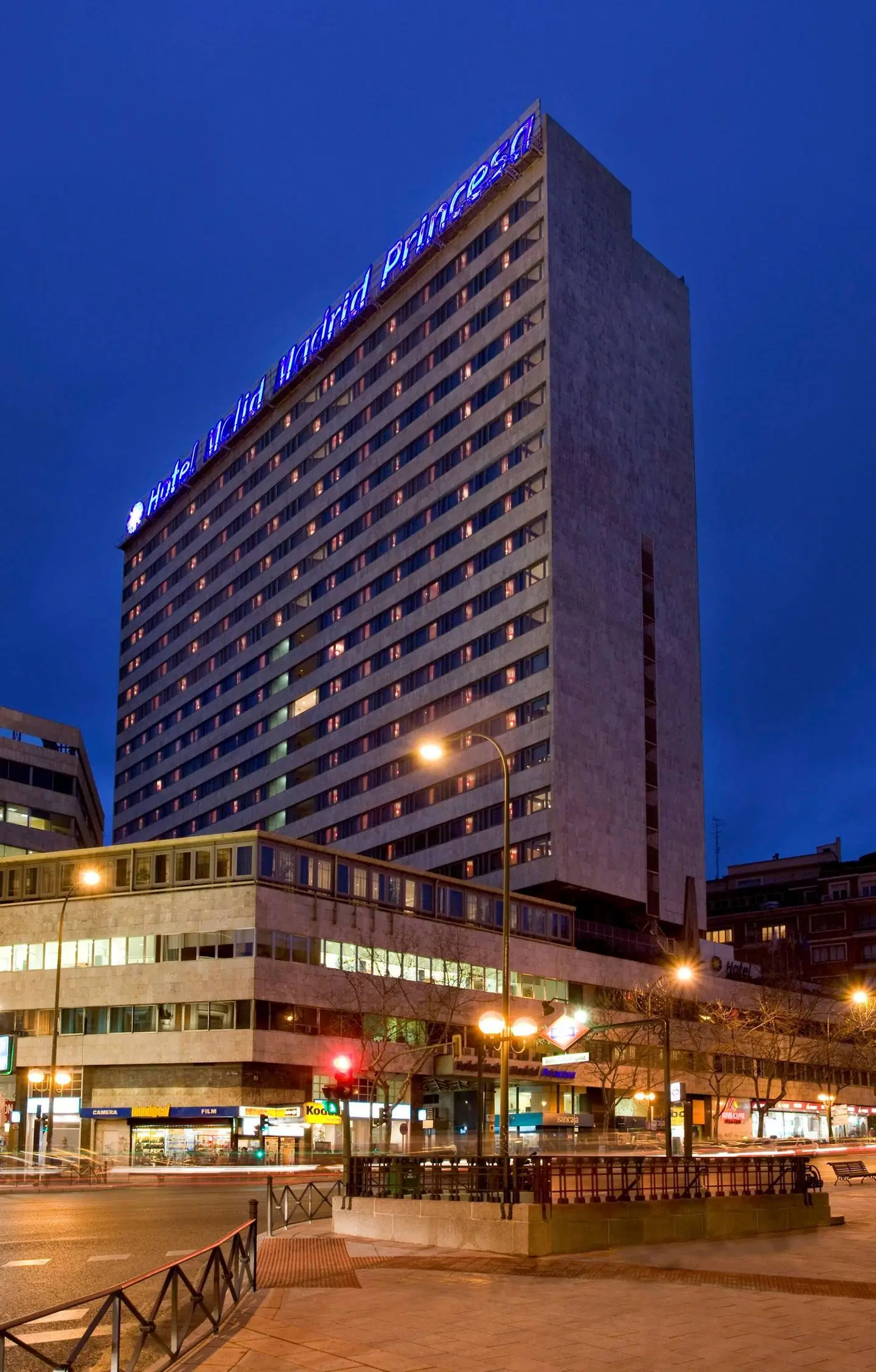 Meliá Madrid Princesa EXTERIOR