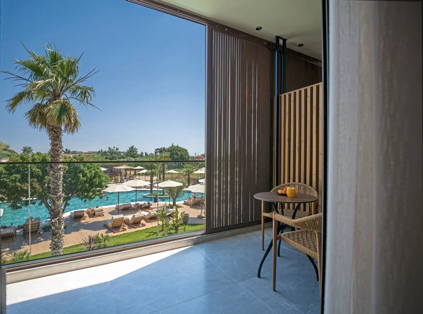 Portes Theros ROOM_EXAMPLE