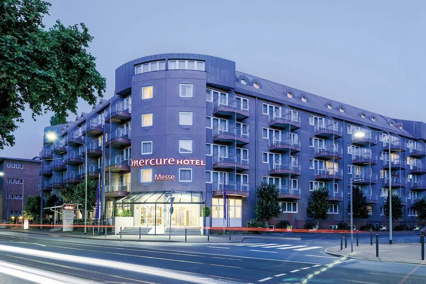 Mercure Hotel & Residenz Frankfurt Messe EXTERIOR