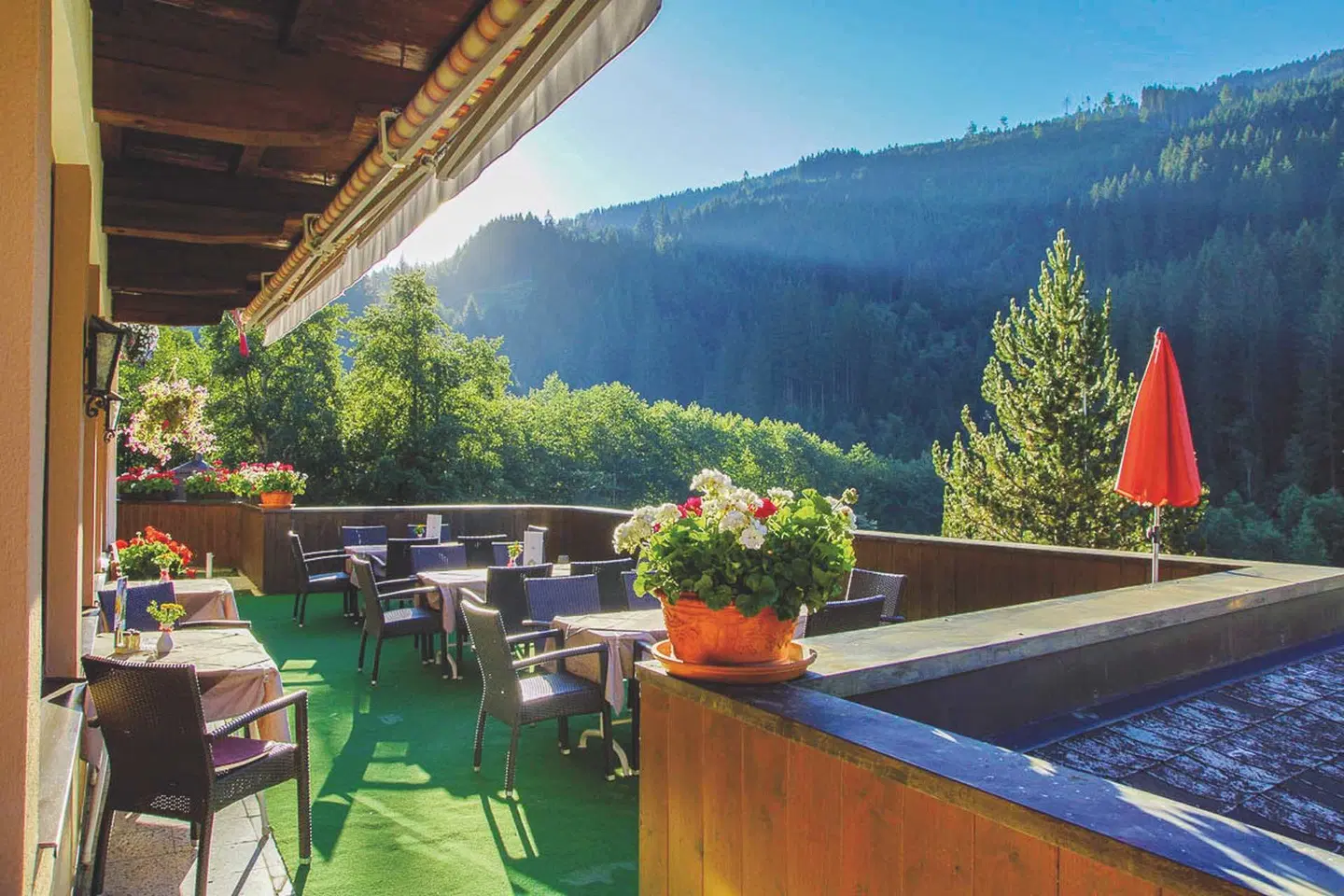 Gasthof Riederhof Terrasse