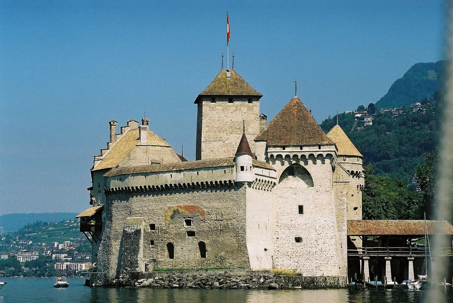 Fairmont Le Montreux Palace EXTERIOR