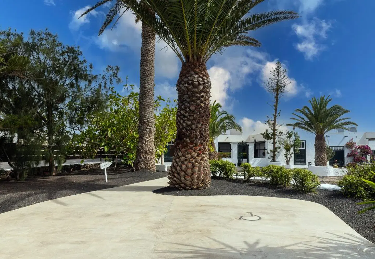 Hotel El Grifo EXTERIOR