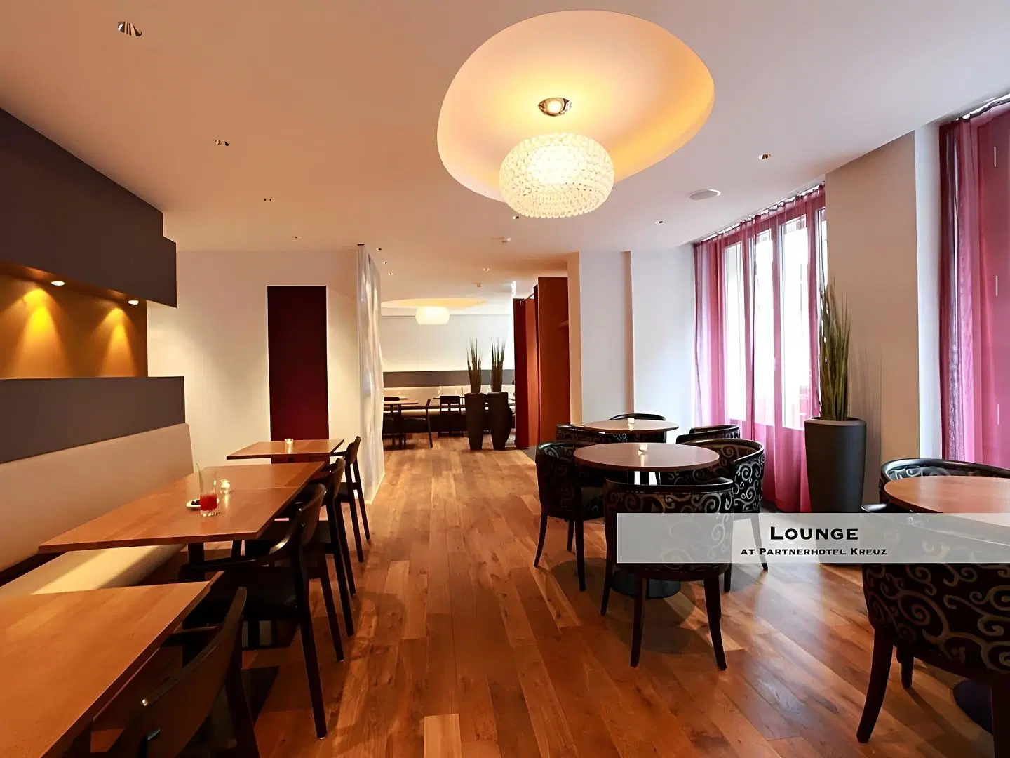 Stay KooooK Bern City Bar