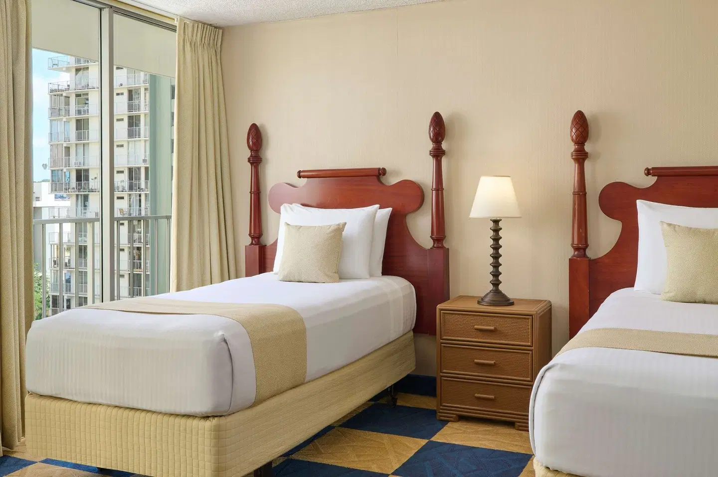 Ewa Hotel Waikiki ROOM_EXAMPLE