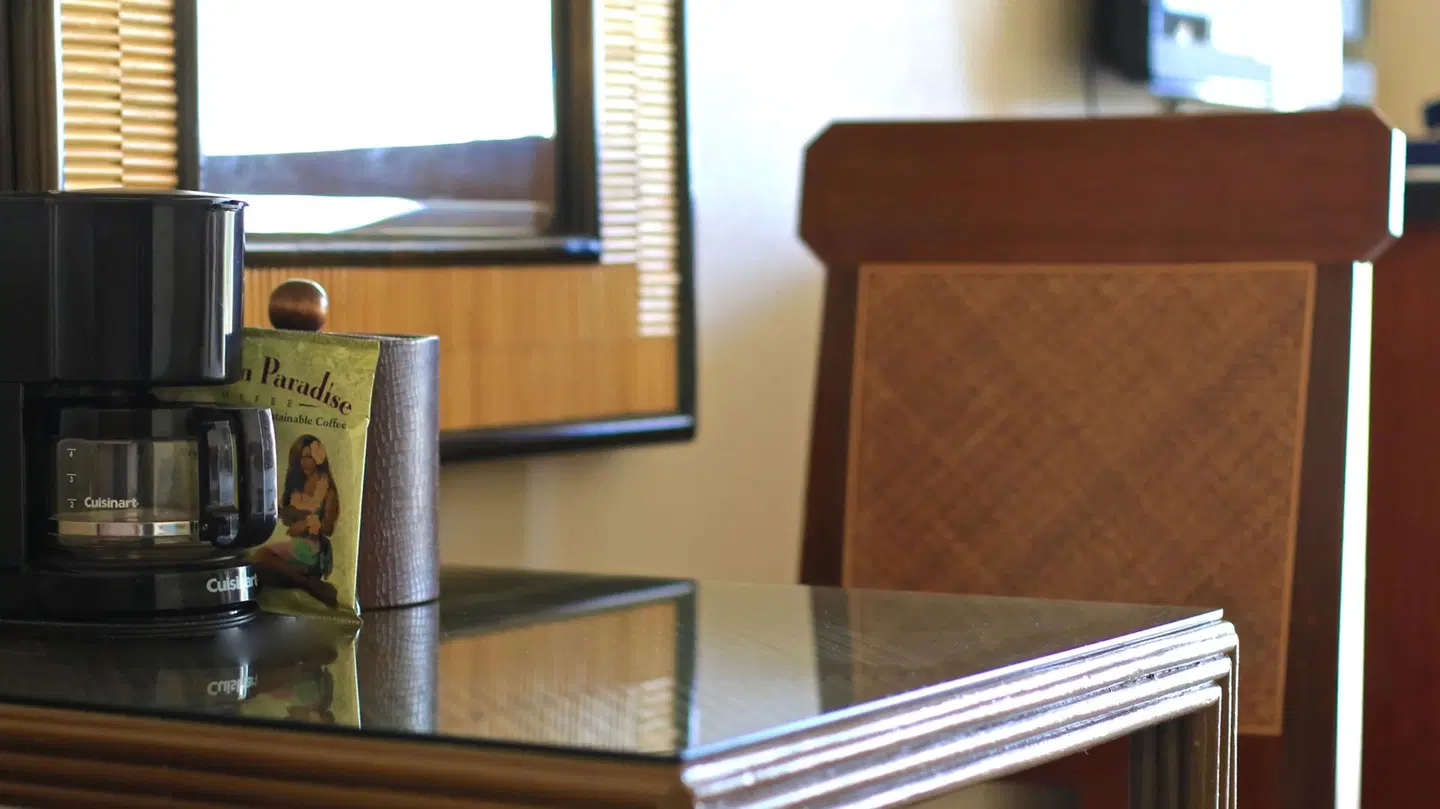 Ewa Hotel Waikiki ROOM_EXAMPLE