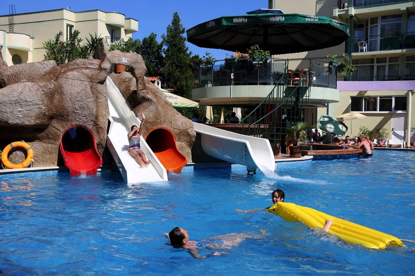 Sunny Day Club Hotel OUTDOOR_POOL