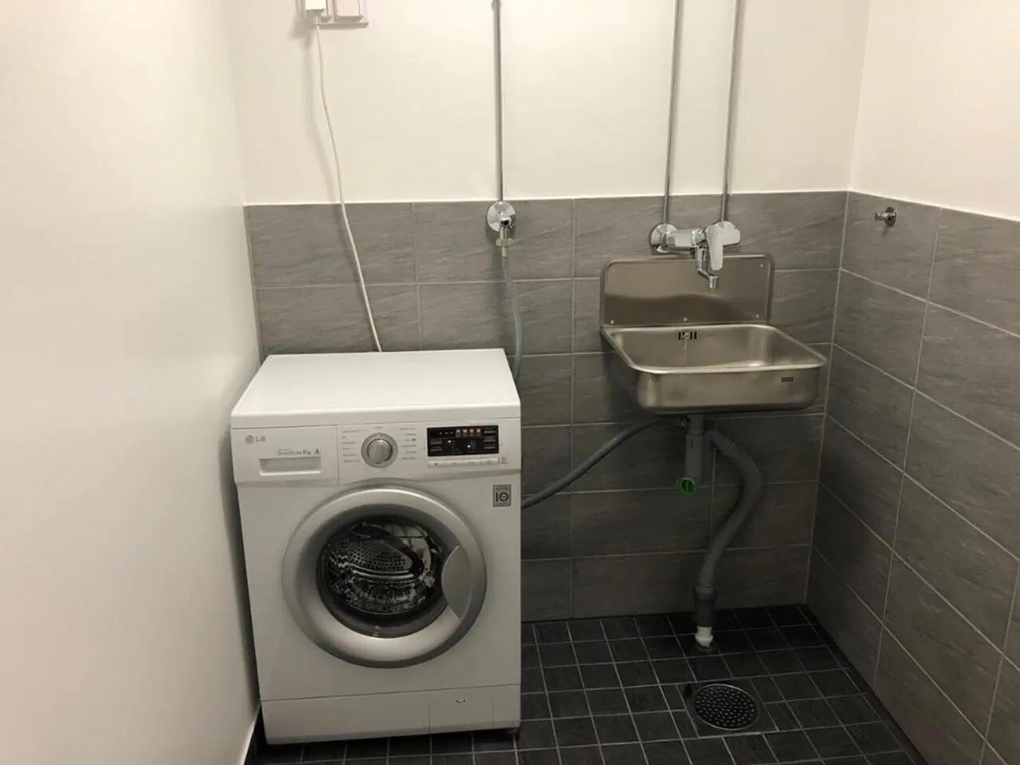 InnTourist Hostel Badezimmer