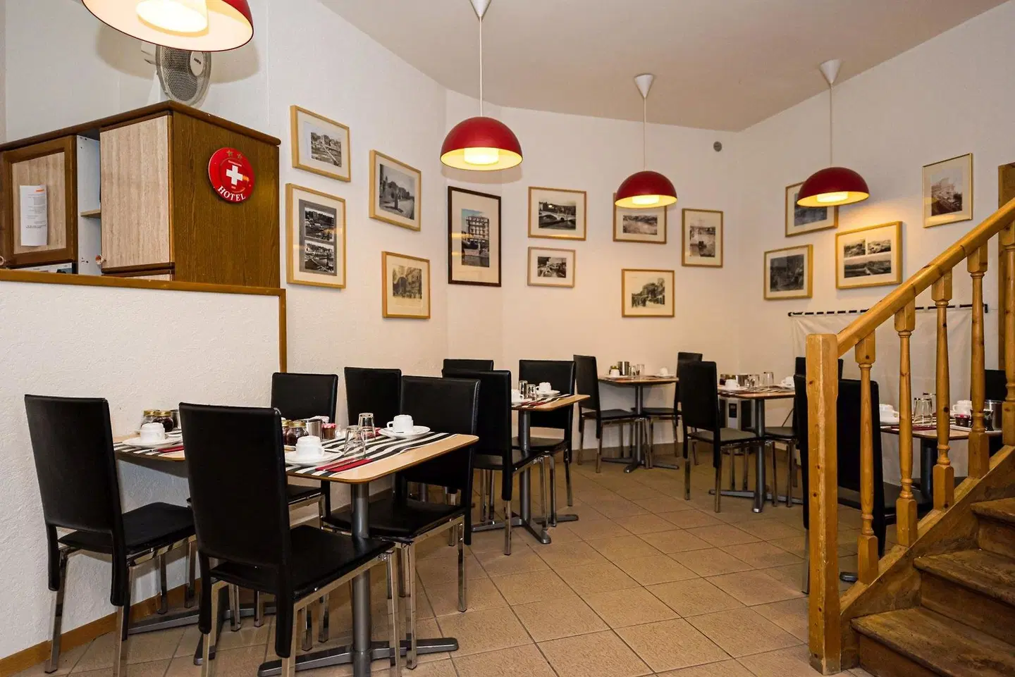 Des Tourelles Restaurant