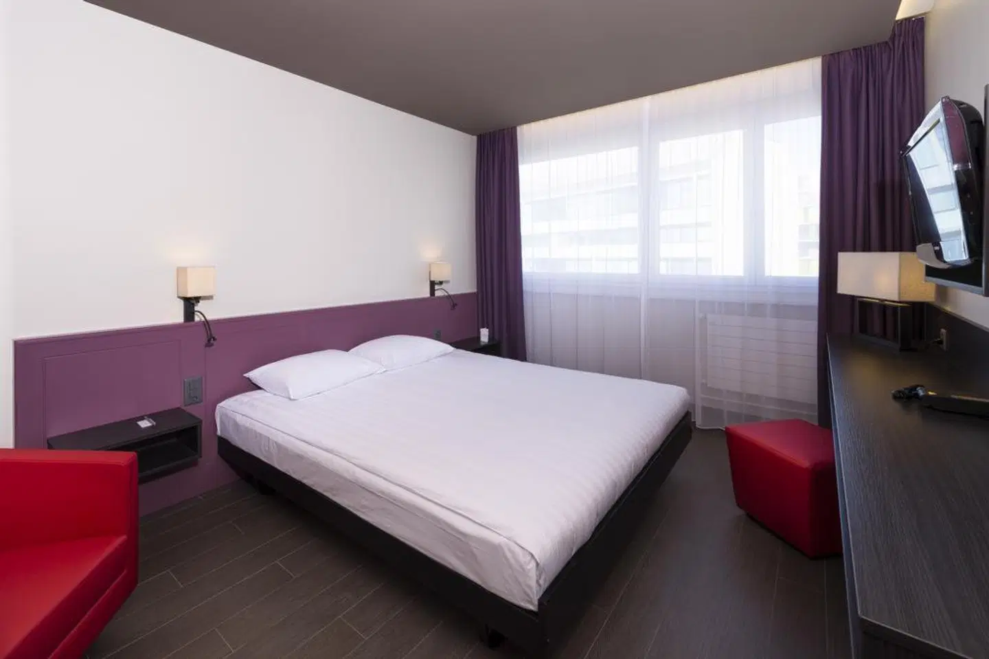 Les Nations ROOM_EXAMPLE