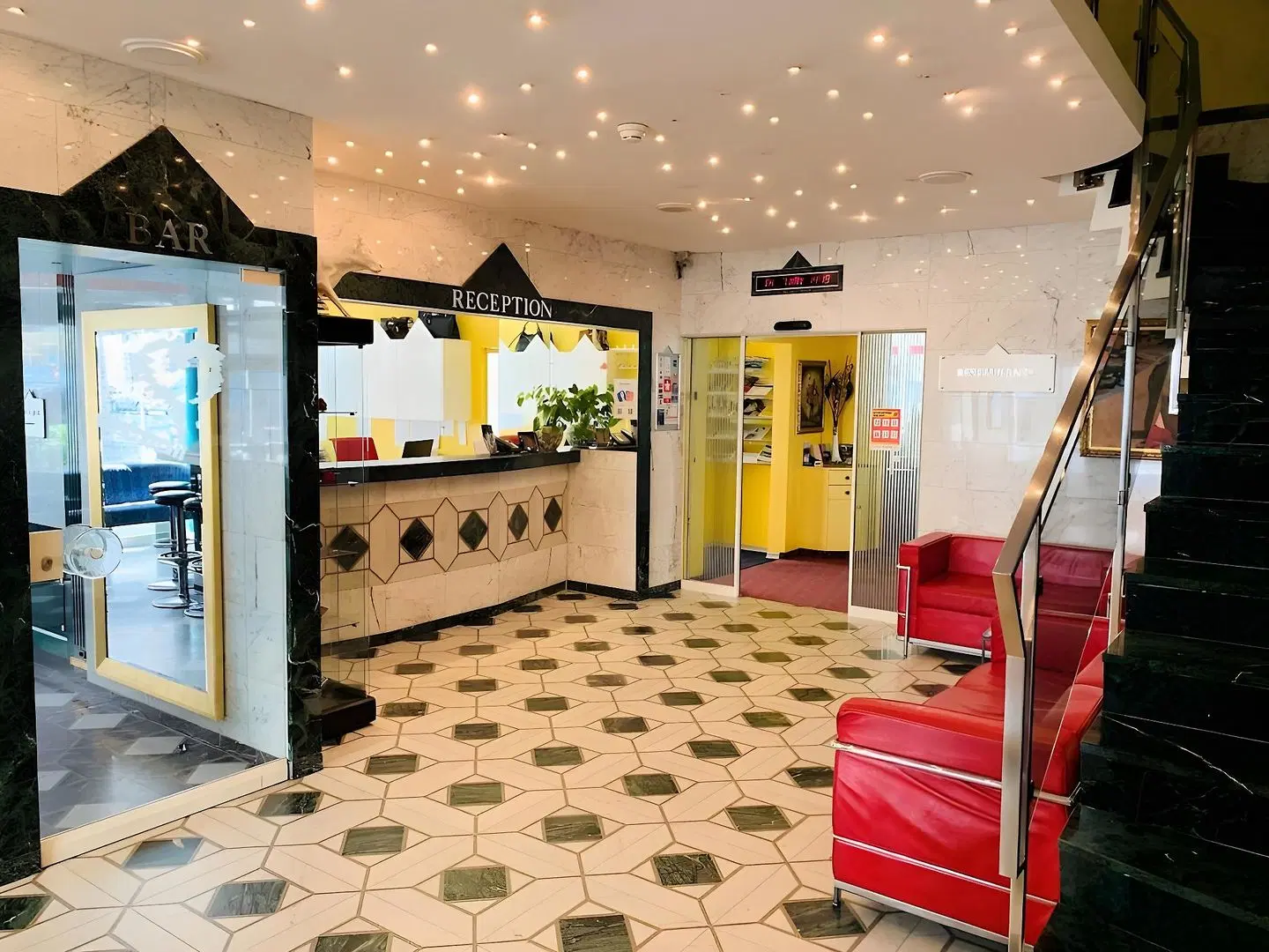 Hotel Luzernerhof LOUNGE_LOBBY