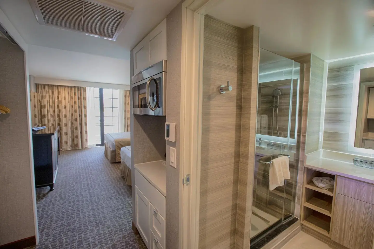 Polynesian Plaza ROOM_EXAMPLE