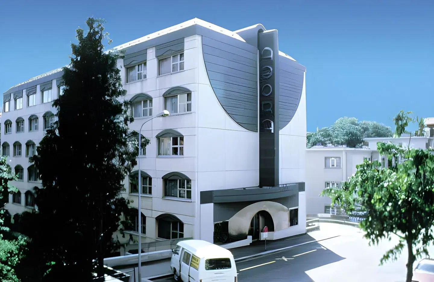 Agora Swiss Night EXTERIOR