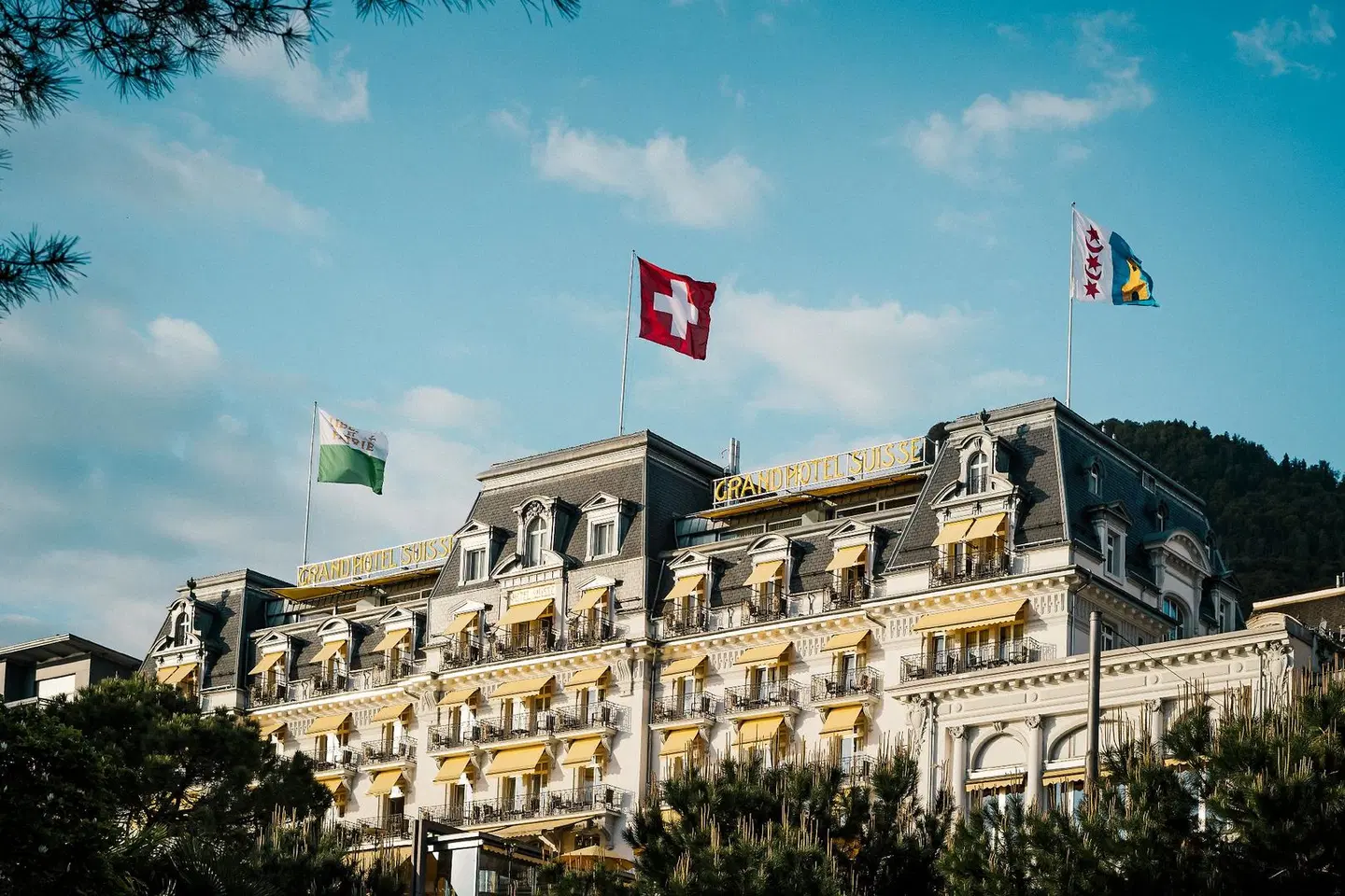 Grand Hotel Suisse Majestic, Autograph Collection EXTERIOR