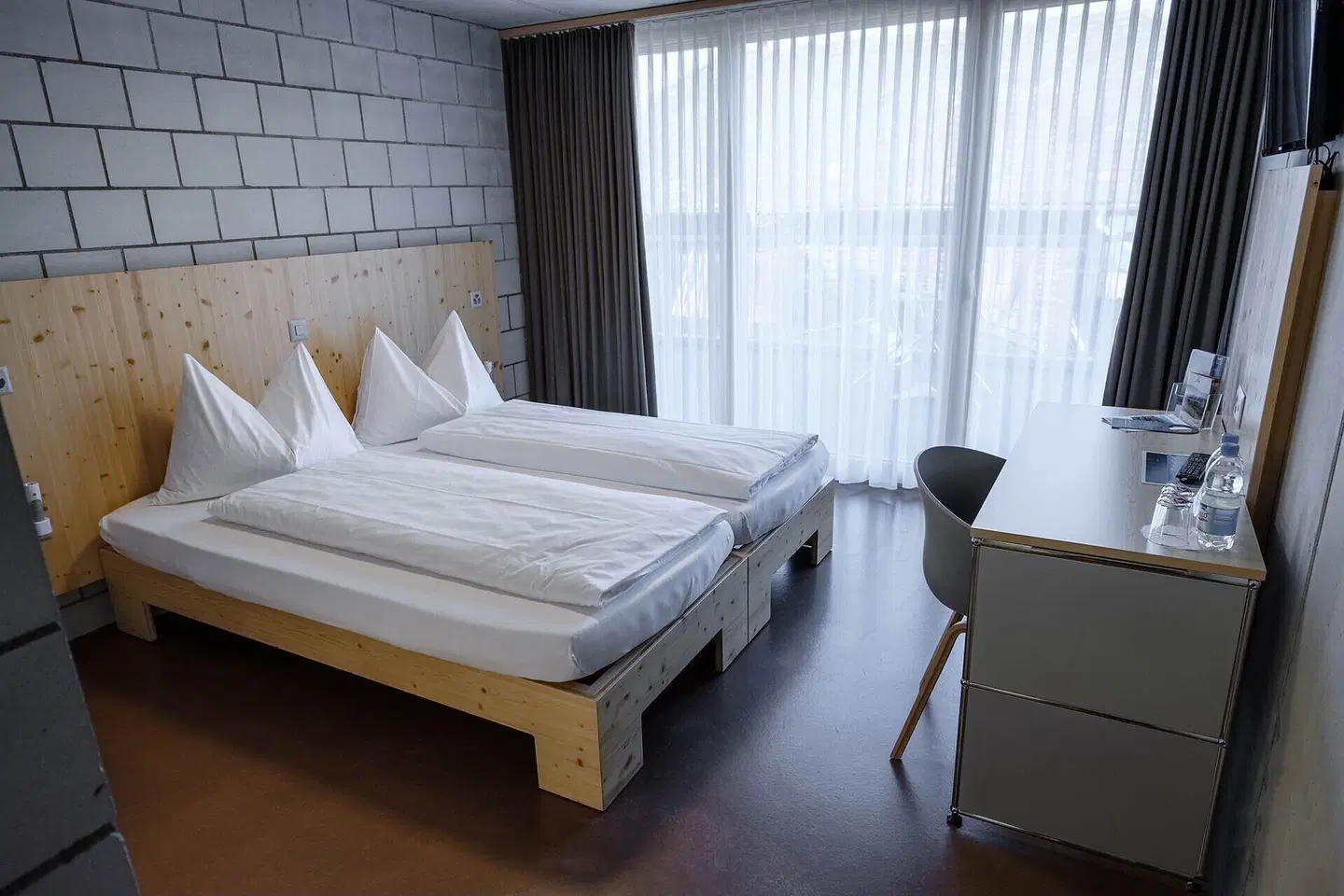 Hotel Seaside ABZ Spiez ROOM_EXAMPLE