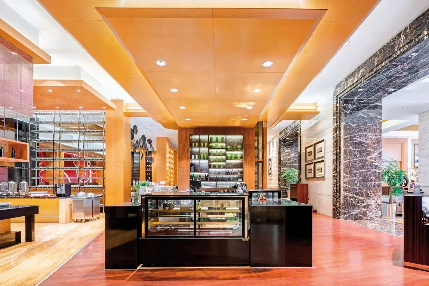 Ocean Hotel Shanghai Bar