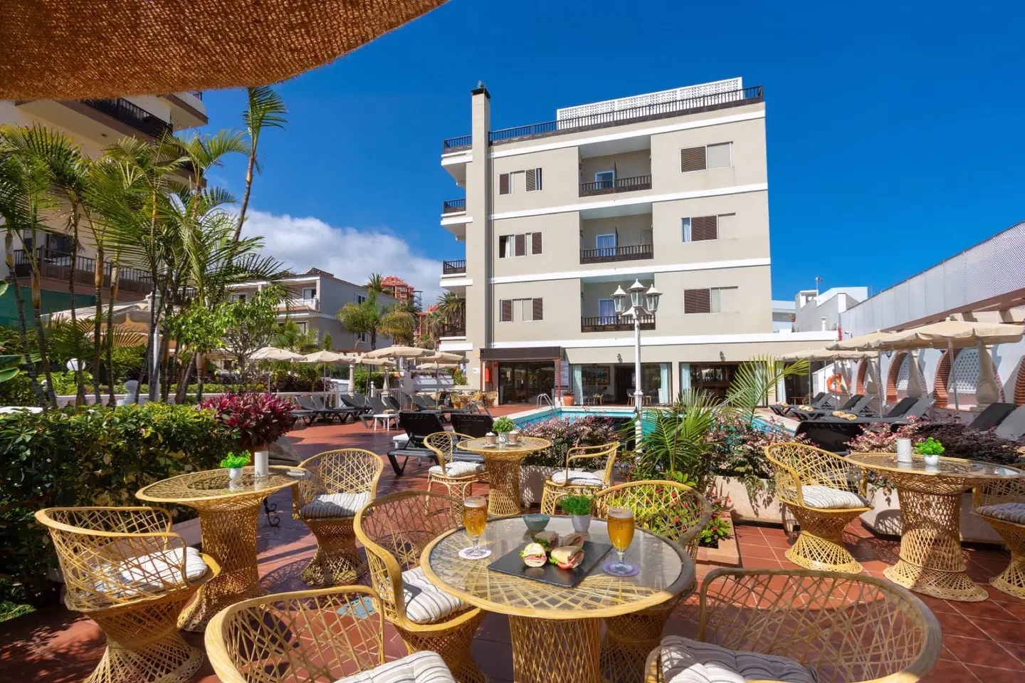 Hotel Don Manolito Terrasse