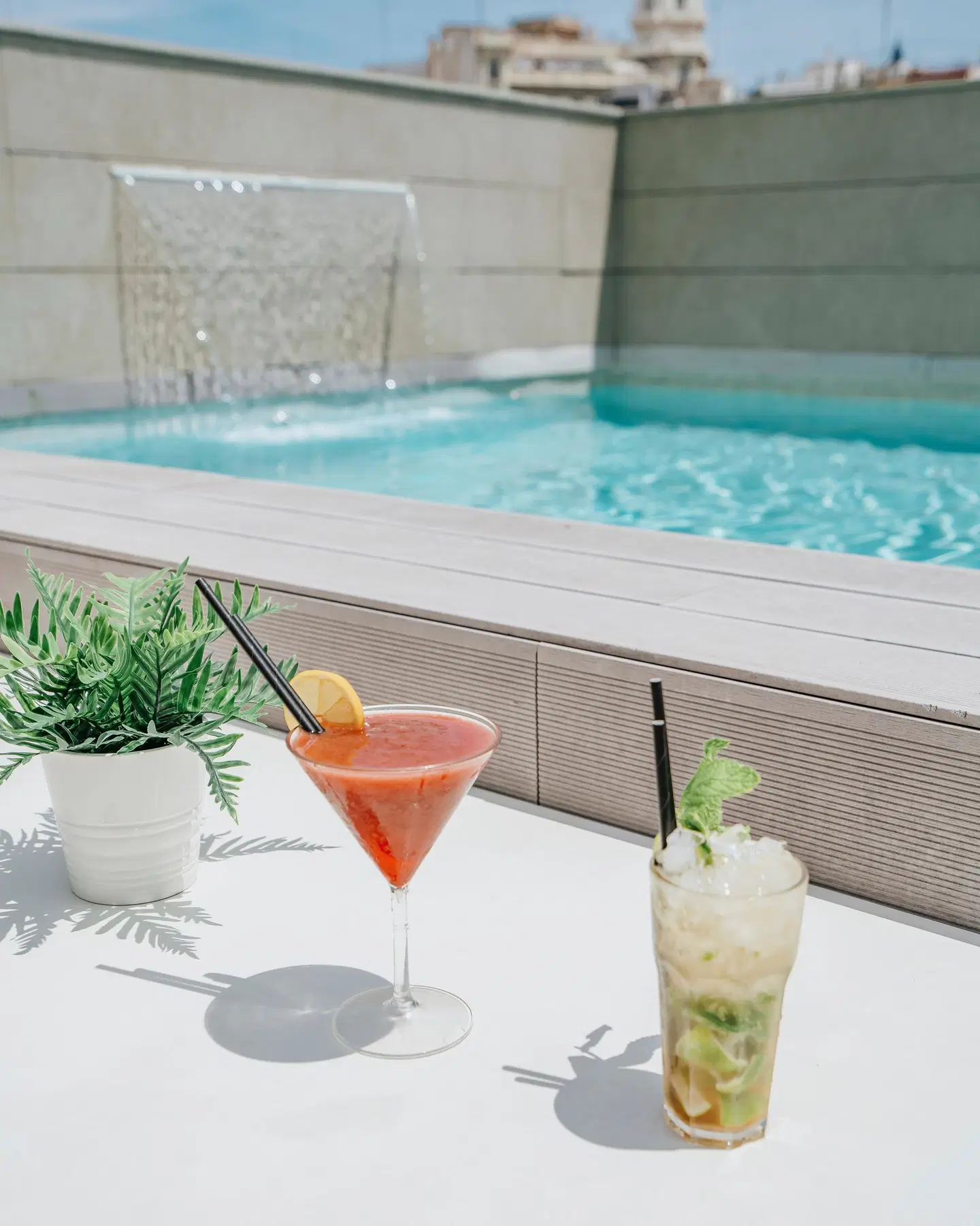 Vincci Mercat OUTDOOR_POOL