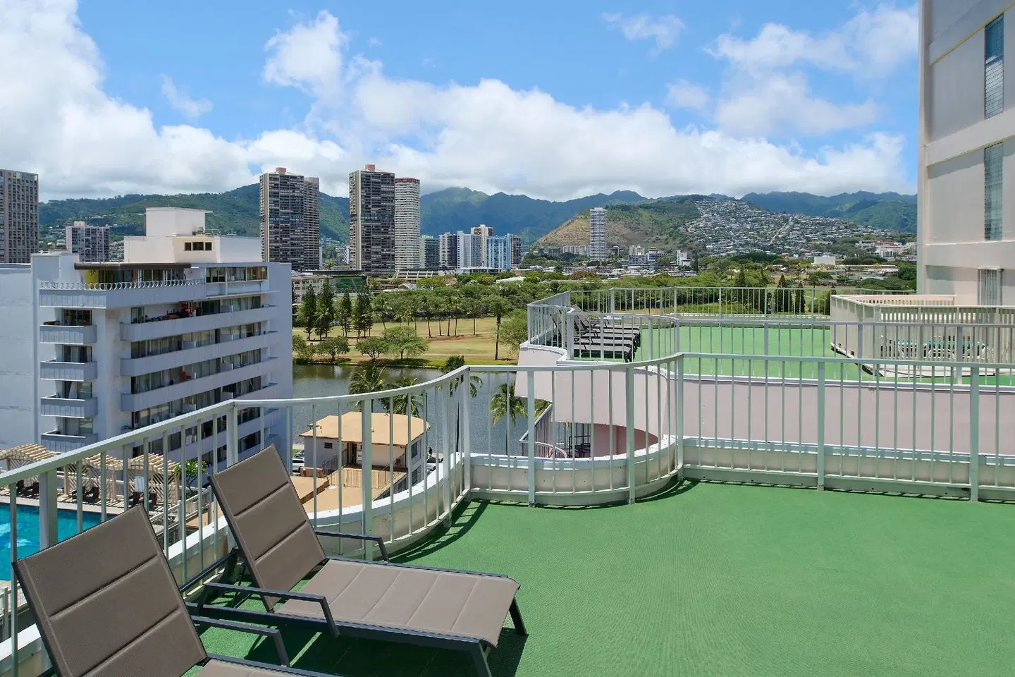 Ilima Hotel EXTERIOR