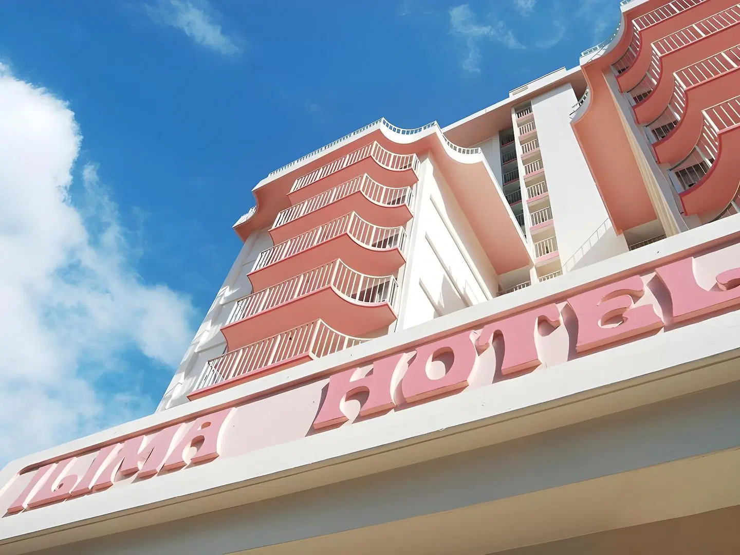 Ilima Hotel EXTERIOR