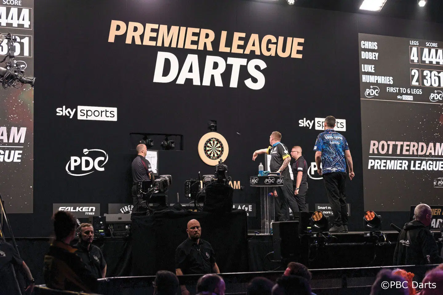 ibis Styles Rotterdam Ahoy - inkl. Darts Premier League Tickets LOUNGE_LOBBY