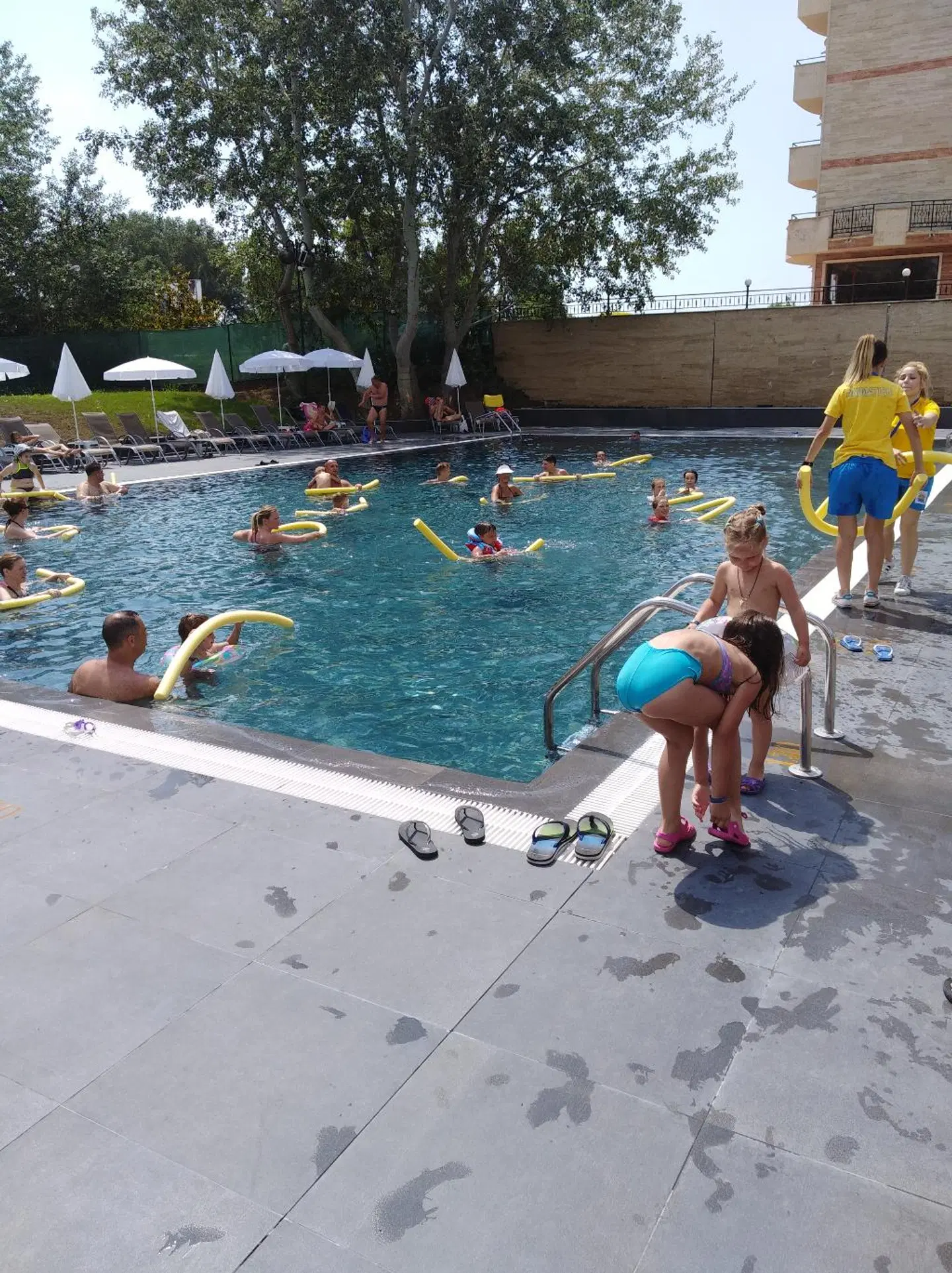 Aquamarine Hotel OUTDOOR_POOL