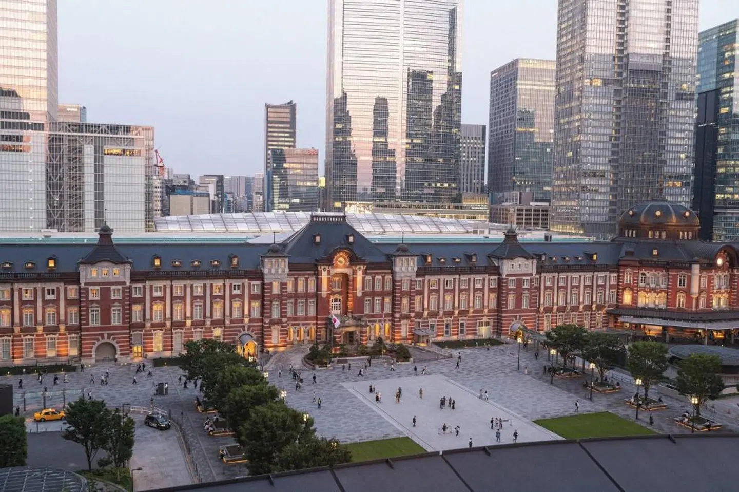 The Tokyo Station EXTERIOR