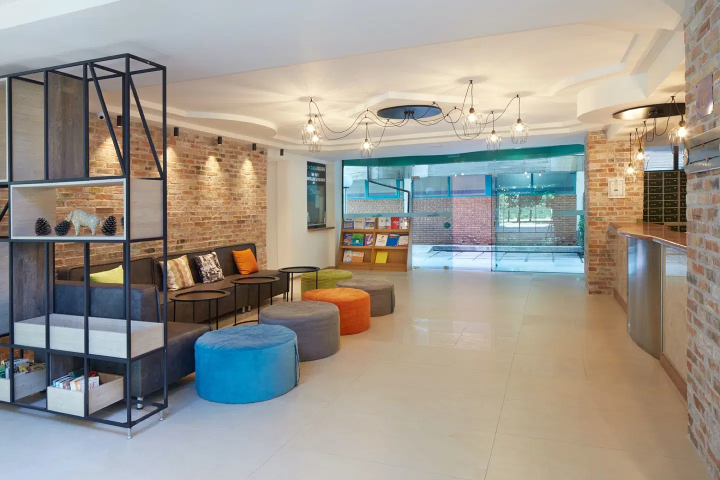 Aktinia LOUNGE_LOBBY