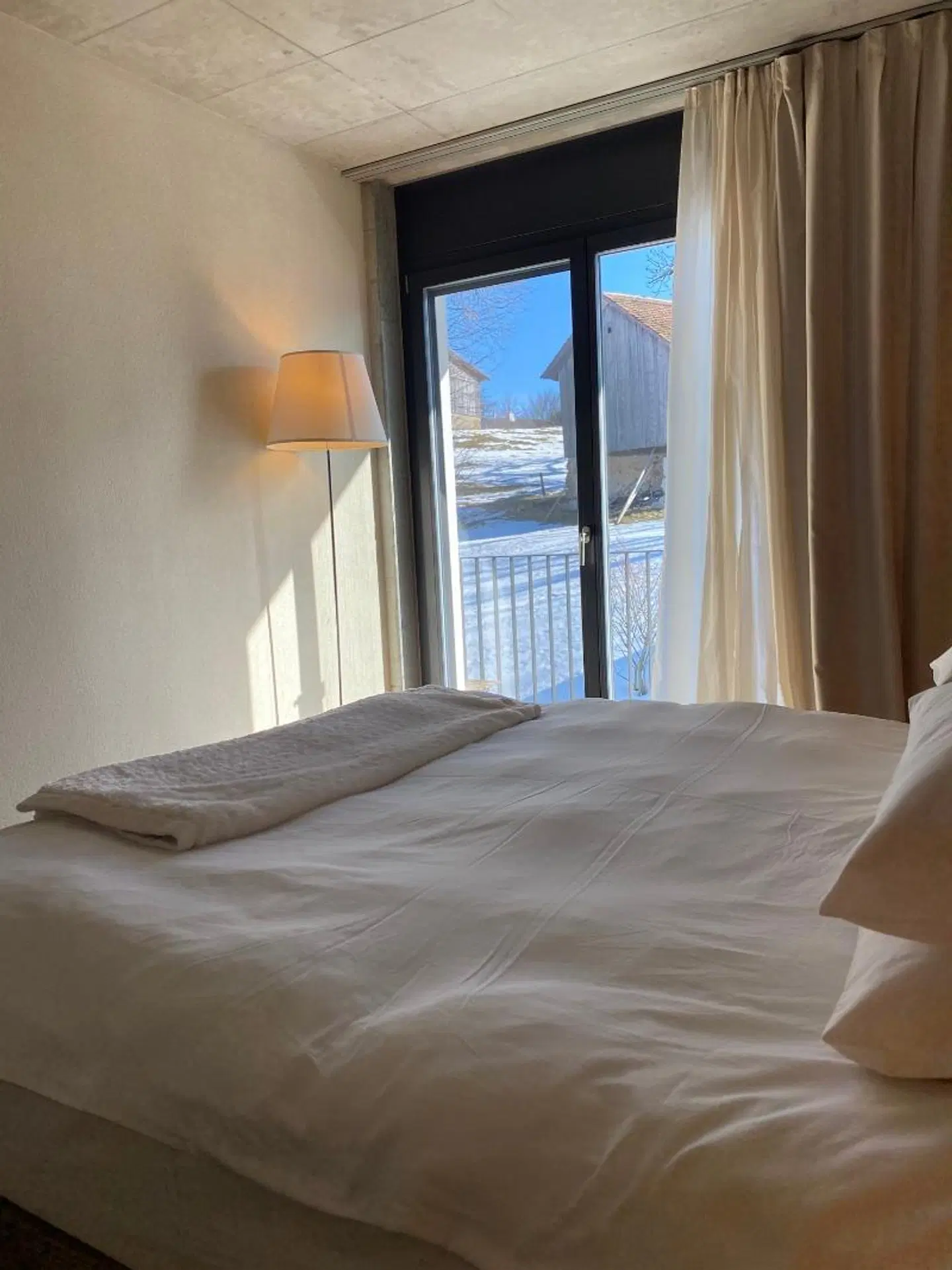 Hotel de l'Ours Preles ROOM_EXAMPLE