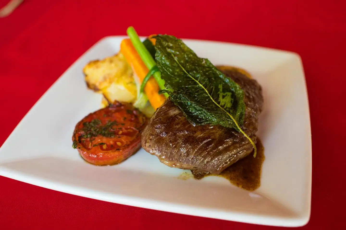 Merril's Beach Resort II Restaurant