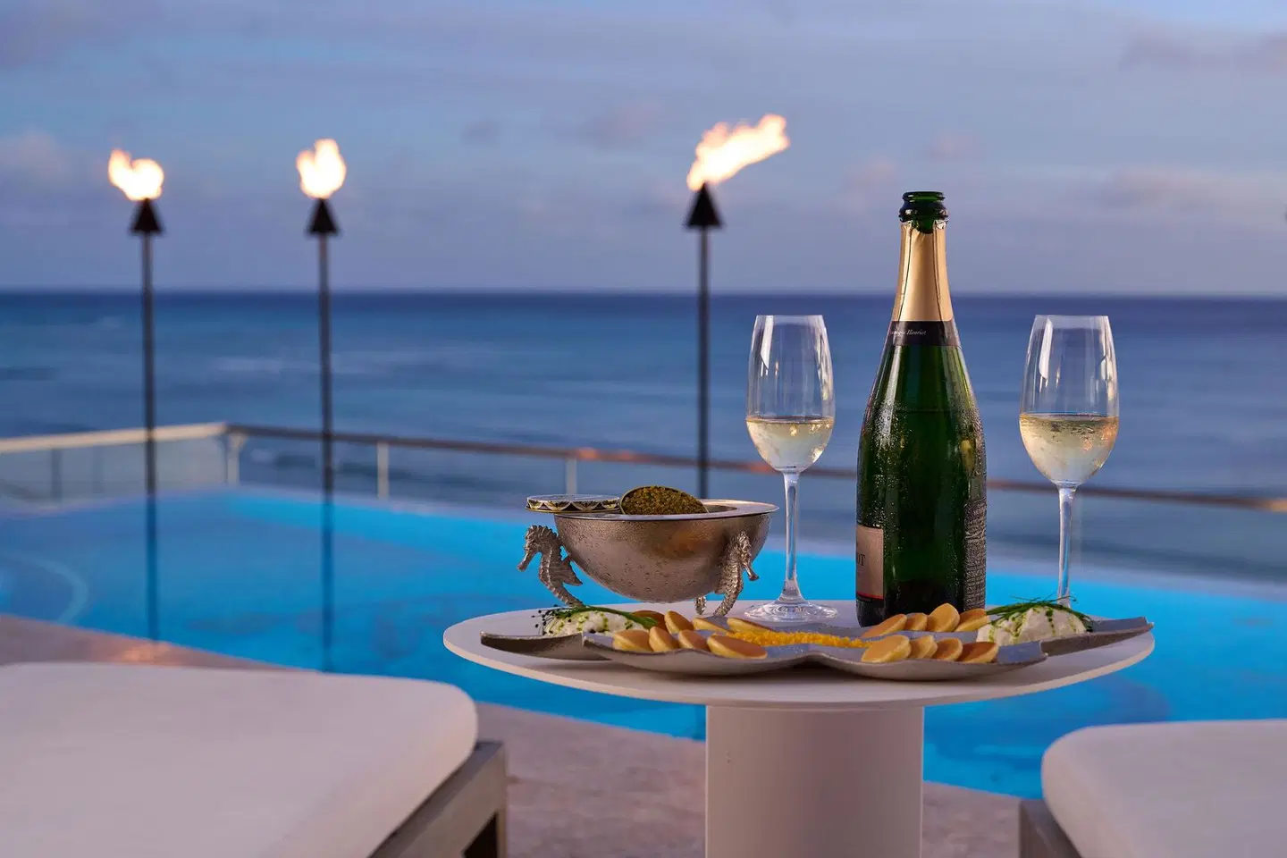 ESPACIO The Jewel of Waikiki Terrasse