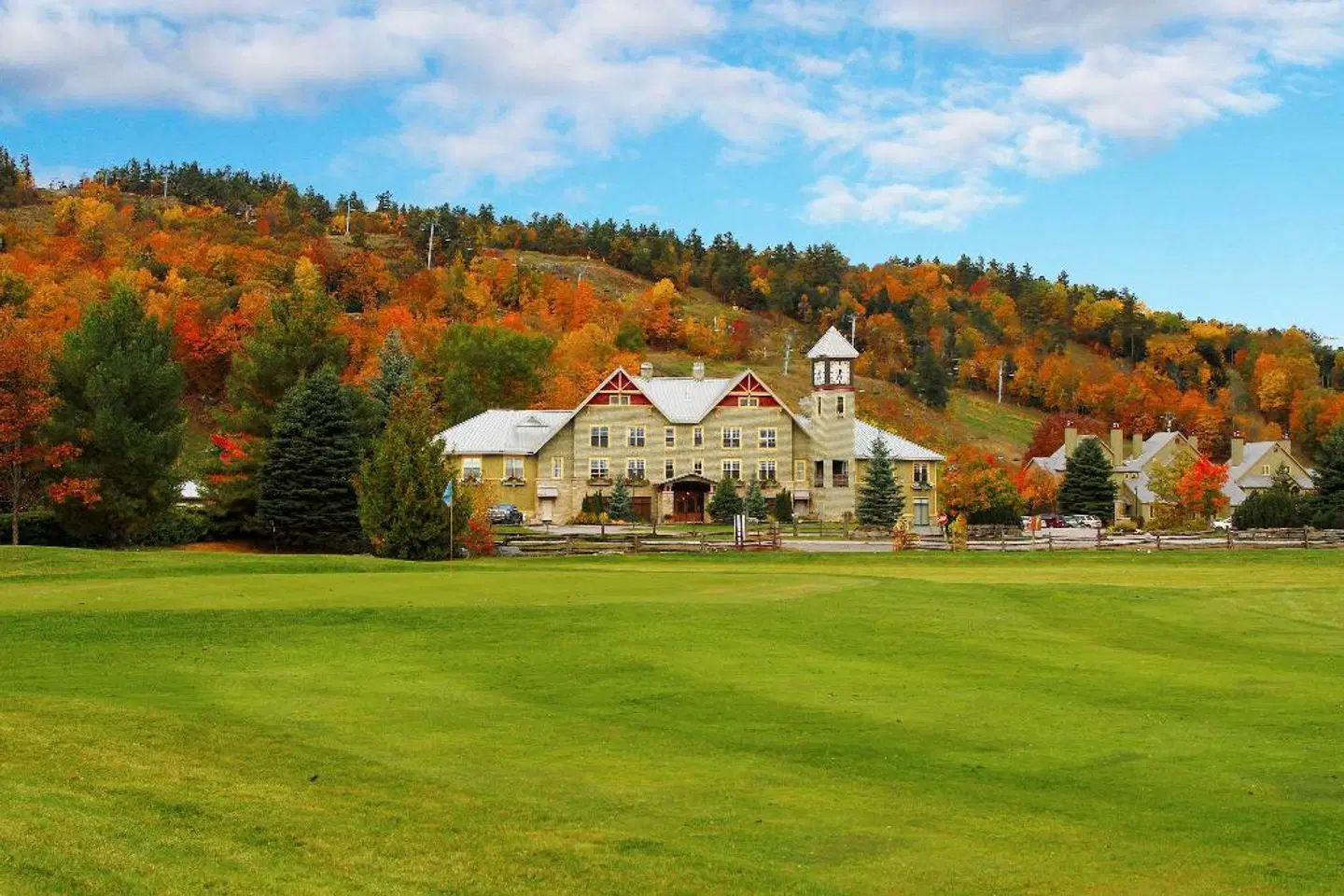 Calabogie Peaks Resort EXTERIOR
