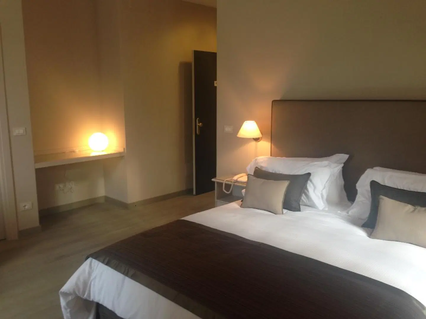 del Real Orto Botanico ROOM_EXAMPLE