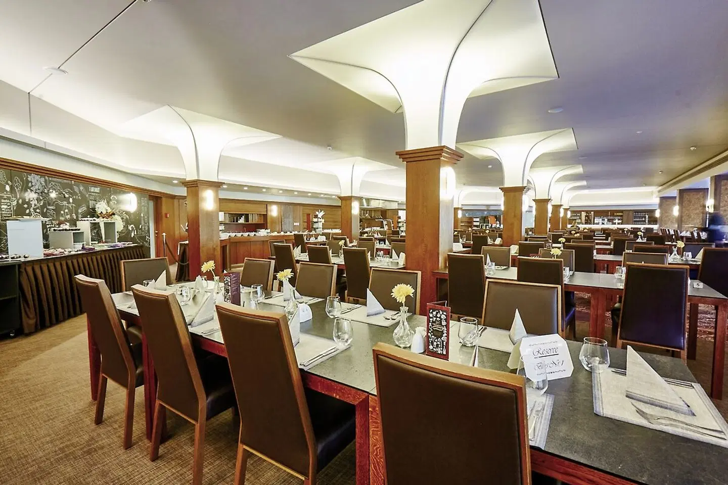 Harmony Hotel Restaurant