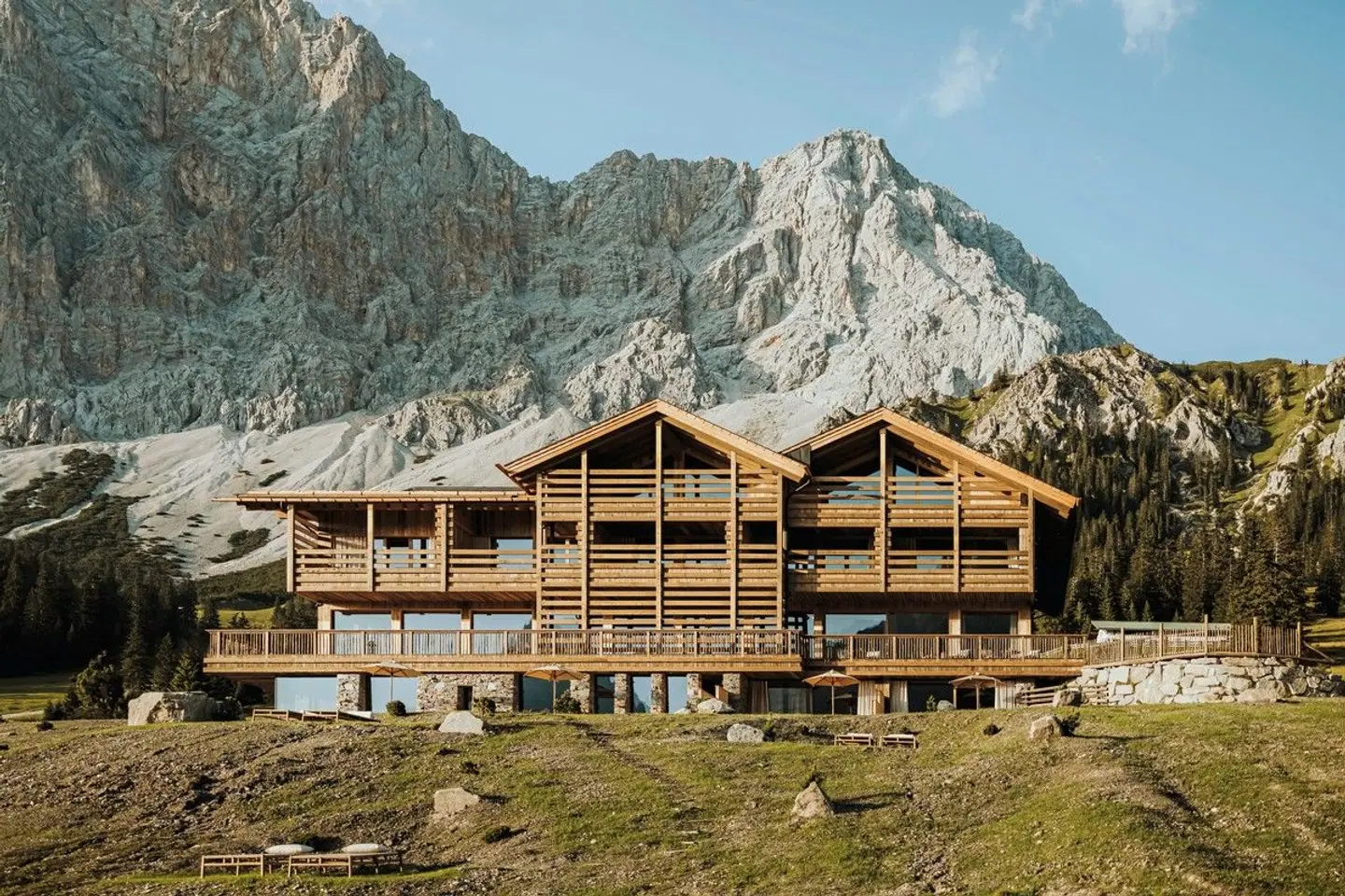 eriro Alpine Hide EXTERIOR